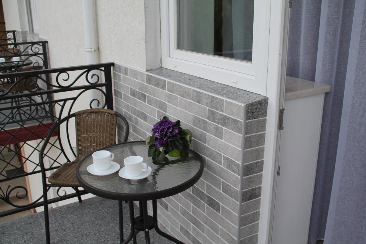 Готель River House Umanʼ Exterior foto